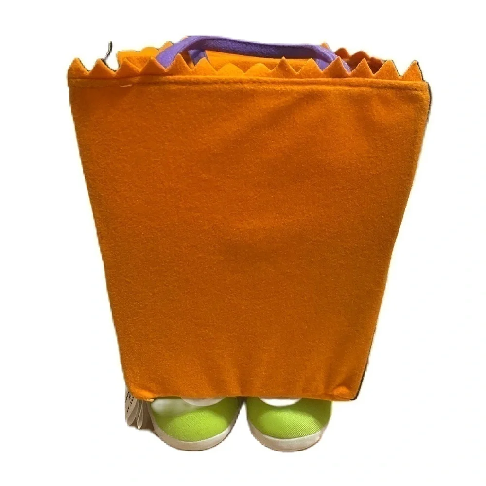 Hallmark Toe Tappin Trick or Treat Bag Sound Sings Motion Mamba #5 Halloween